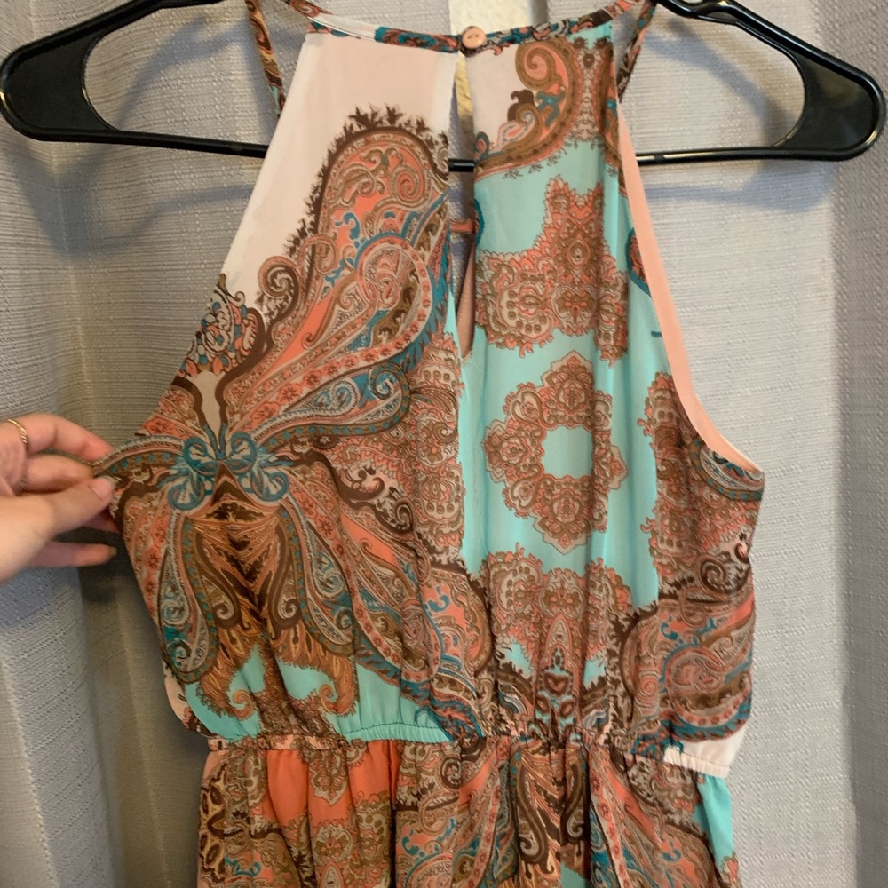 Dress - Picture 4 of 4